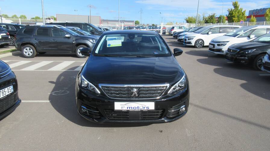 Avis-mandataire-auto-Emotors-Peugeot-308-Gt-bluehdi-180-eat8.