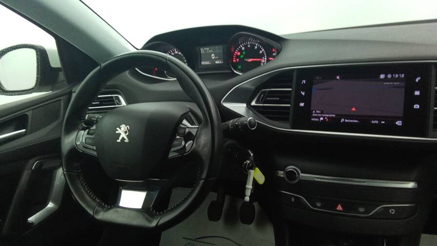 Mandataire Automobile occasion, recherche de Peugeot 308-puretech-110-active-gps-mirror-link - E-Motors