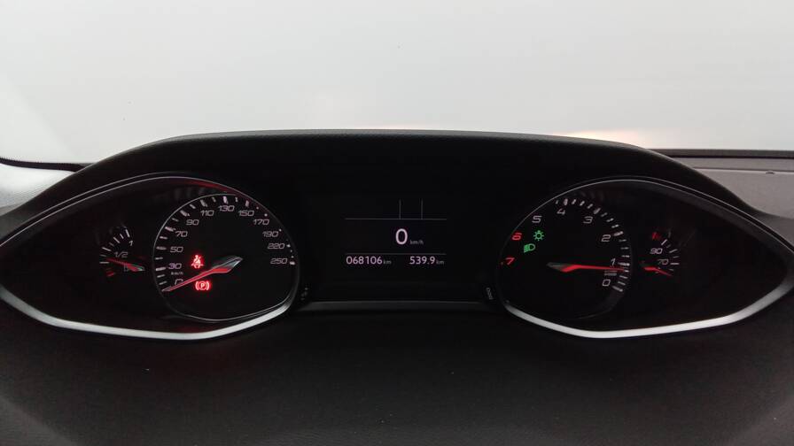 Mandataire Automobile occasion, recherche de Peugeot 308-puretech-110-active-gps-pdc-ar-av - E-Motors