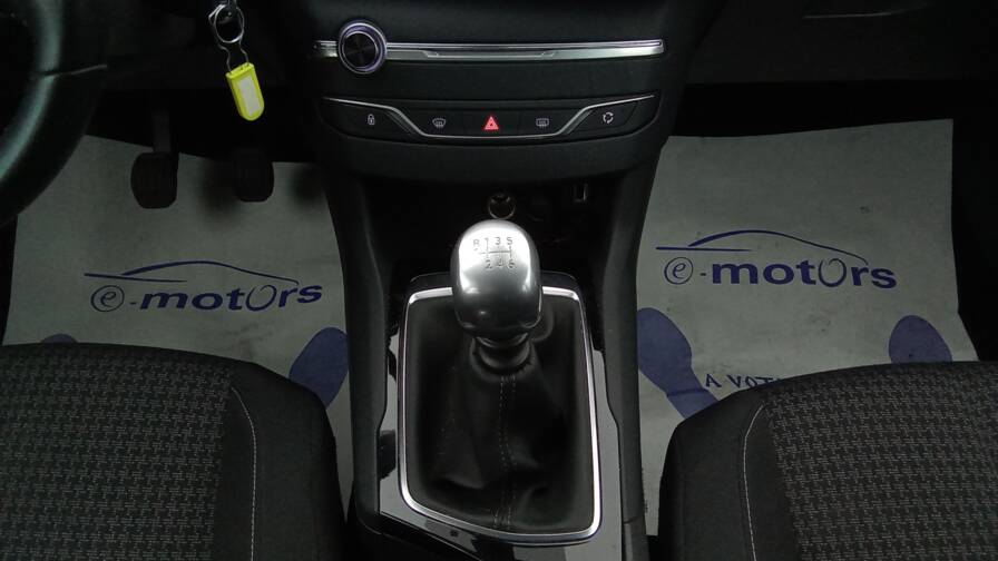 Mandataire Automobile occasion, recherche de Peugeot 308-puretech-110-active-plus-gps-plus-pdc-av - E-Motors