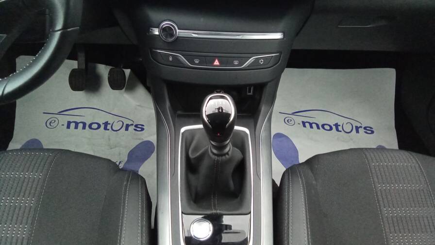 Mandataire Automobile occasion, recherche de Peugeot 308-puretech-110-allure - E-Motors