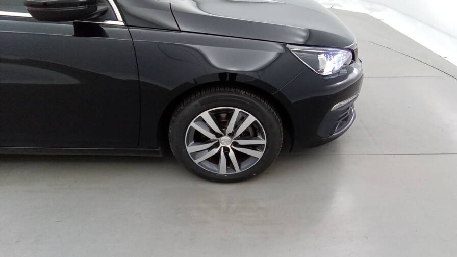 Mandataire Automobile occasion, recherche de Peugeot 308-puretech-130-allure-plus-acc - E-Motors