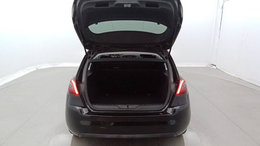 Mandataire Automobile occasion, recherche de Peugeot 308-puretech-130-allure-plus-acc - E-Motors