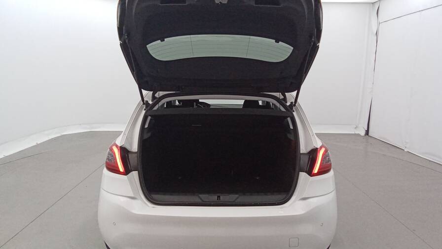 Mandataire Automobile occasion, recherche de Peugeot 308-puretech-130-allure - E-Motors