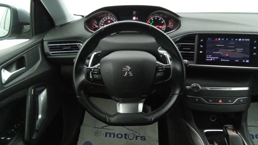 Mandataire Automobile occasion, recherche de Peugeot 308-puretech-130-eat8-allure - E-Motors