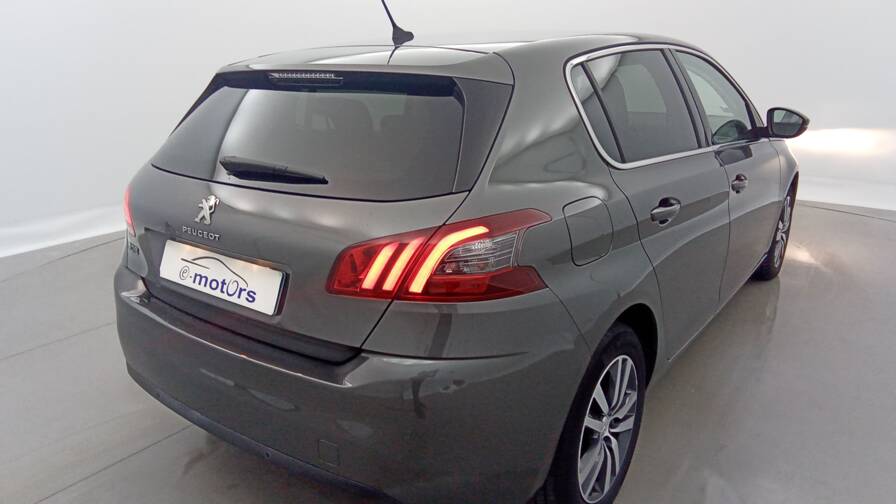 Mandataire Automobile occasion, recherche de Peugeot 308-puretech-130-eat8-allure - E-Motors