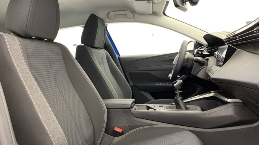 Mandataire Automobile neuf, recherche de Peugeot Puretech-130ch-s-s-bvm6-active-pack - E-Motors