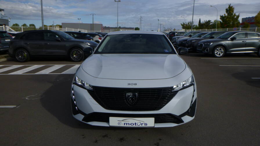 Avis-mandataire-auto-Emotors-Peugeot-308-sw-Puretech-130-eat8-gt-plus-toit-plus-hifi-plus-acc.
