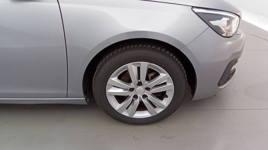 Mandataire Automobile utilitaire, recherche de Peugeot 308-sw-bluehdi-130-active-2pl-transfo-vu - E-Motors