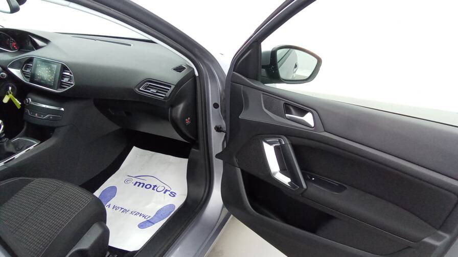 Mandataire Automobile utilitaire, recherche de Peugeot 308-sw-bluehdi-130-active-2pl-transfo-vu - E-Motors