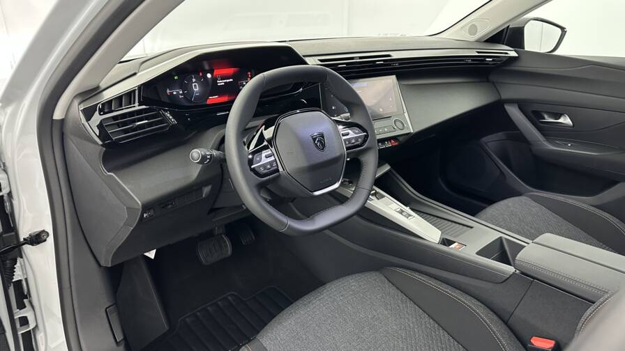 Mandataire Automobile neuf, recherche de Peugeot 308-sw-iii-1-2-hybrid-145-e-dcs6-style - E-Motors