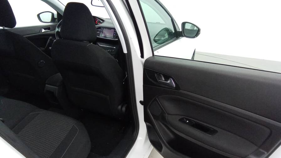 Mandataire Automobile occasion, recherche de Peugeot 308-sw-puretech-110-active-gps - E-Motors