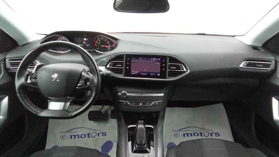 Mandataire Automobile occasion, recherche de Peugeot 308-sw-puretech-130-eat8-allure-plus-acc - E-Motors