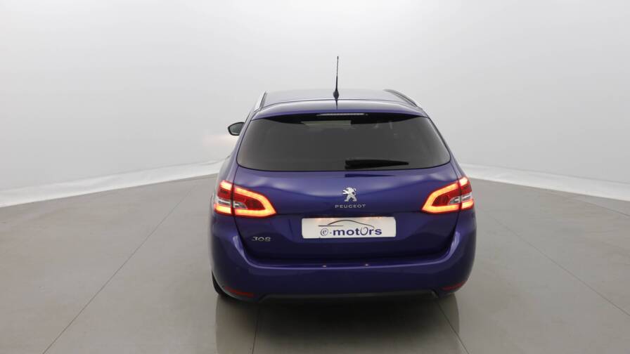 Mandataire Automobile occasion, recherche de Peugeot 308-sw-puretech-130-eat8-allure-plus-acc - E-Motors