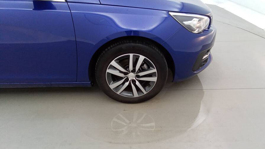 Mandataire Automobile occasion, recherche de Peugeot 308-sw-puretech-130-eat8-allure-plus-acc - E-Motors