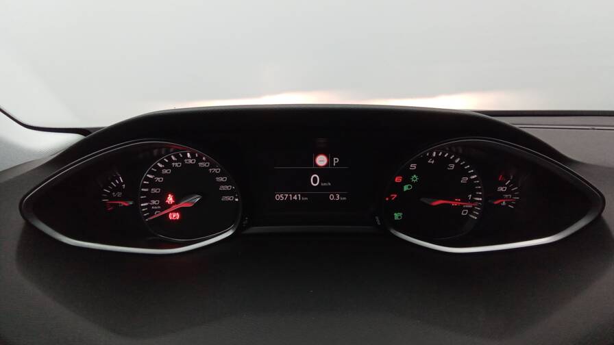 Mandataire Automobile occasion, recherche de Peugeot 308-sw-puretech-130-eat8-allure-plus-acc - E-Motors