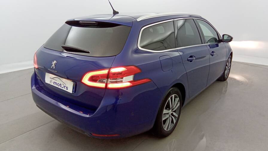 Mandataire Automobile occasion, recherche de Peugeot 308-sw-puretech-130-eat8-allure-plus-acc - E-Motors