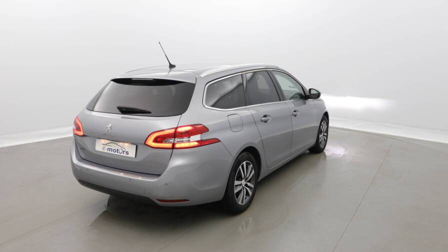 Mandataire Automobile occasion, recherche de Peugeot 308-sw-puretech-130-eat8-allure - E-Motors