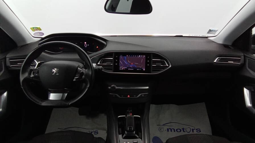 Mandataire Automobile occasion, recherche de Peugeot 308-sw-puretech-130-eat8-allure - E-Motors