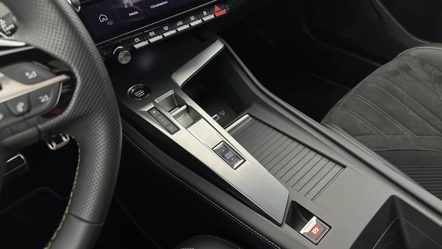 Mandataire Automobile occasion, recherche de Peugeot 408-1-6-phev-225ch-e-eat8-gt - E-Motors