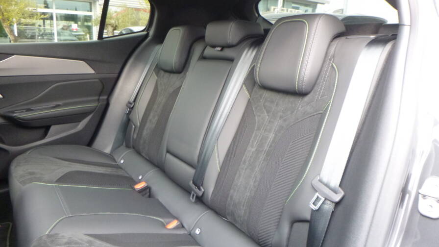 Mandataire Automobile neuf, recherche de Peugeot 408-puretech-130-ss-eat8-gt-toit-ouvrant-camera-360 - E-Motors