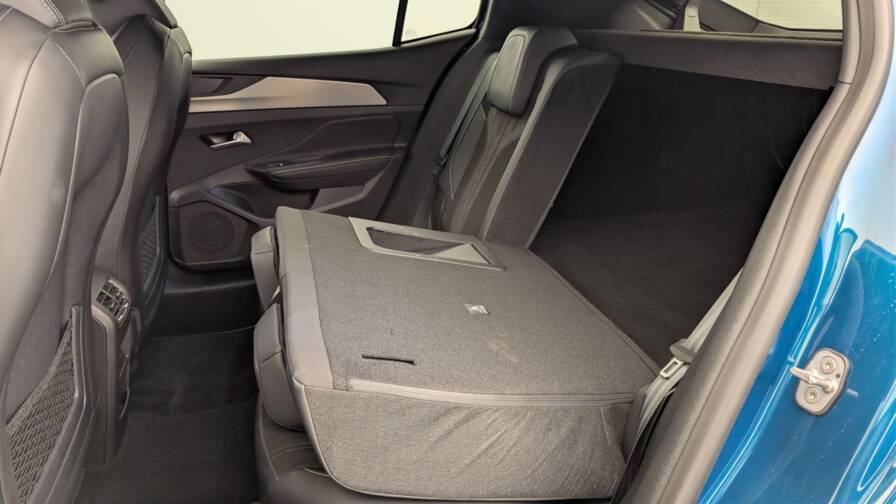 Mandataire Automobile occasion, recherche de Peugeot 408-hybrid-145-e-dcs6-gt - E-Motors