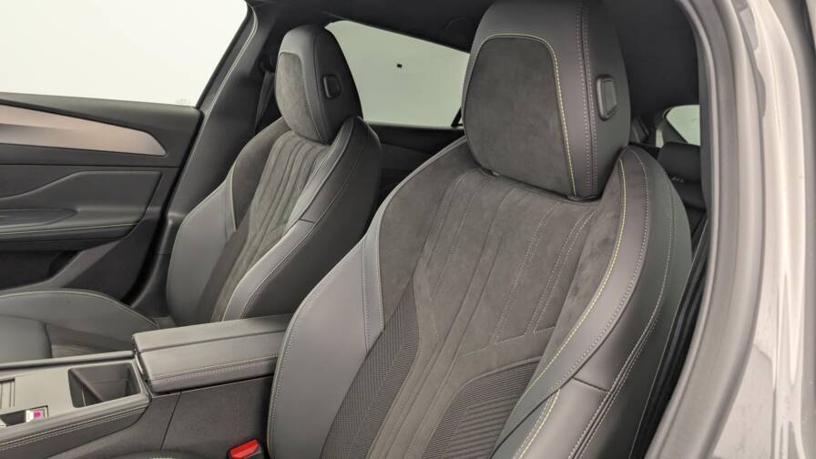 Mandataire Automobile occasion, recherche de Peugeot 408-hybrid-145-e-dcs6-gt - E-Motors