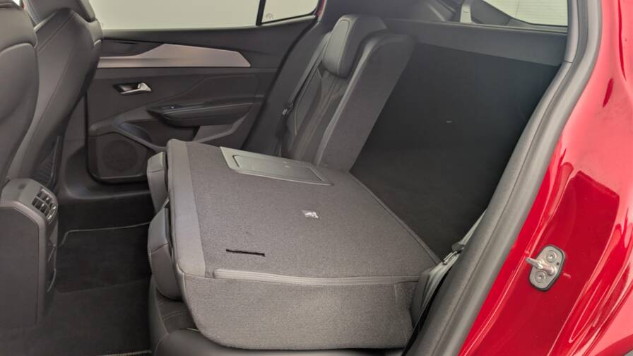 Mandataire Automobile occasion, recherche de Peugeot 408-hybrid-145-e-dcs6-gt - E-Motors