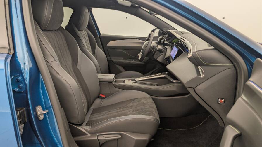 Mandataire Automobile occasion, recherche de Peugeot 408-phev-180-e-eat8-gt - E-Motors