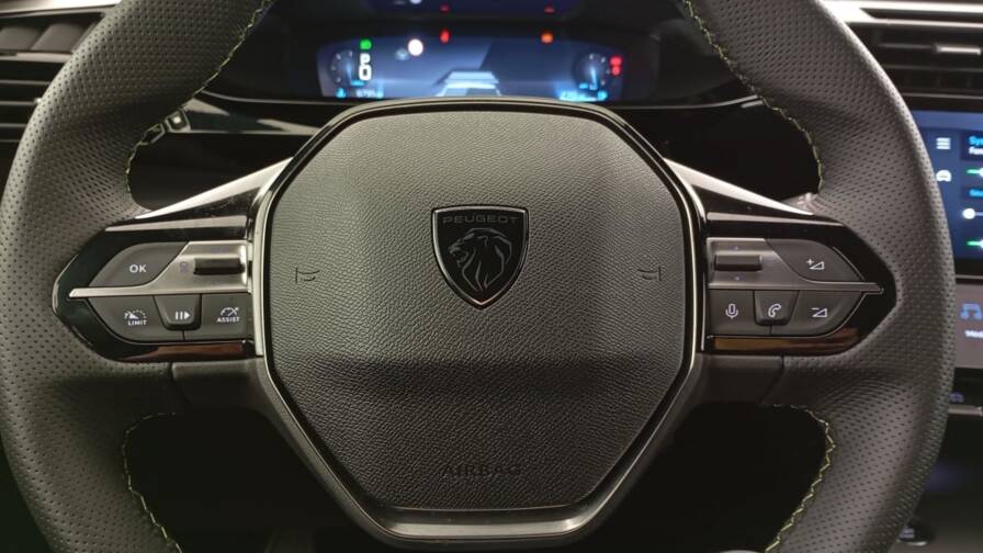 Mandataire Automobile occasion, recherche de Peugeot 408-puretech-130-ch-s-s-eat8-gt - E-Motors