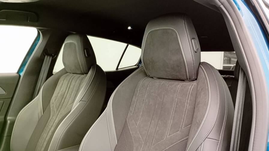 Mandataire Automobile occasion, recherche de Peugeot 408-puretech-130-ch-s-s-eat8-gt - E-Motors