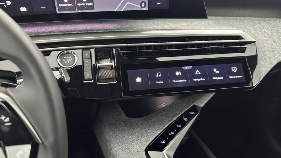 Mandataire Automobile neuf, recherche de Peugeot 5008-1-2-hybrid-145ch-allure-e-dcs6 - E-Motors