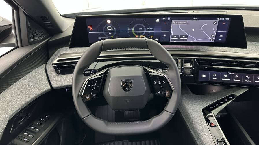 Mandataire Automobile neuf, recherche de Peugeot 5008-1-2-hybrid-145ch-allure-e-dcs6 - E-Motors