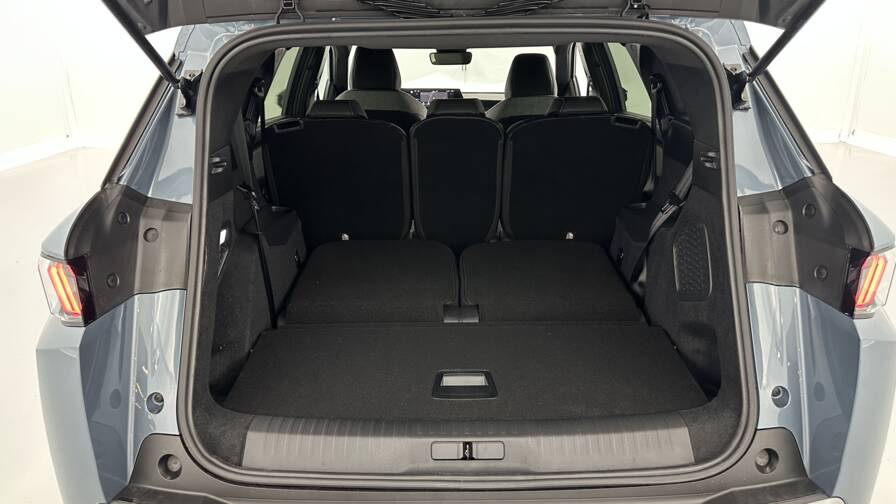 Mandataire Automobile neuf, recherche de Peugeot 5008-1-2-hybrid-145ch-allure-e-dcs6 - E-Motors