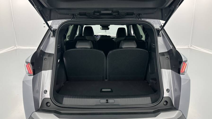 Mandataire Automobile neuf, recherche de Peugeot 5008-1-2-hybrid-145ch-allure-e-dcs6 - E-Motors