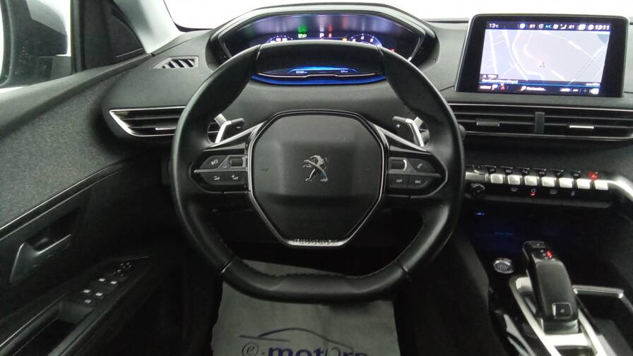 Mandataire Automobile occasion, recherche de Peugeot 5008-1-2-puretech-130-eat6-allure-plus-hayon-plus-pack-city-1 - E-Motors