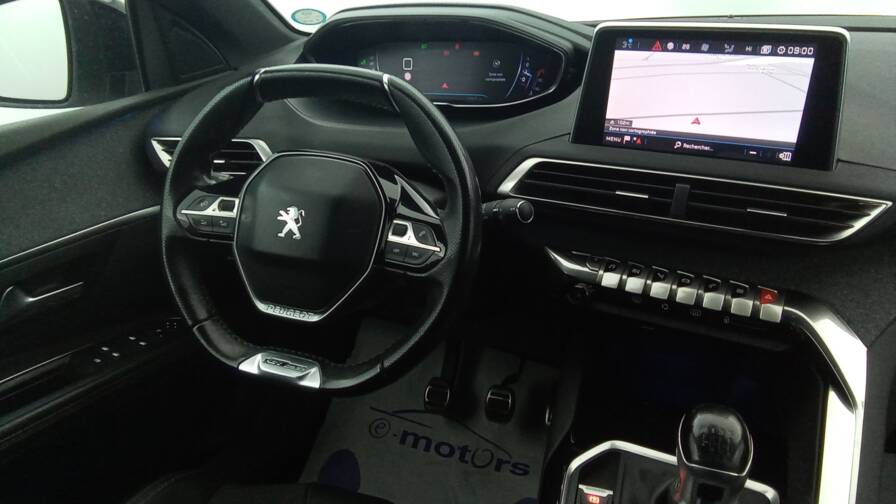 Mandataire Automobile occasion, recherche de Peugeot 5008-1-2-puretech-130ch-bvm6-gt-line - E-Motors