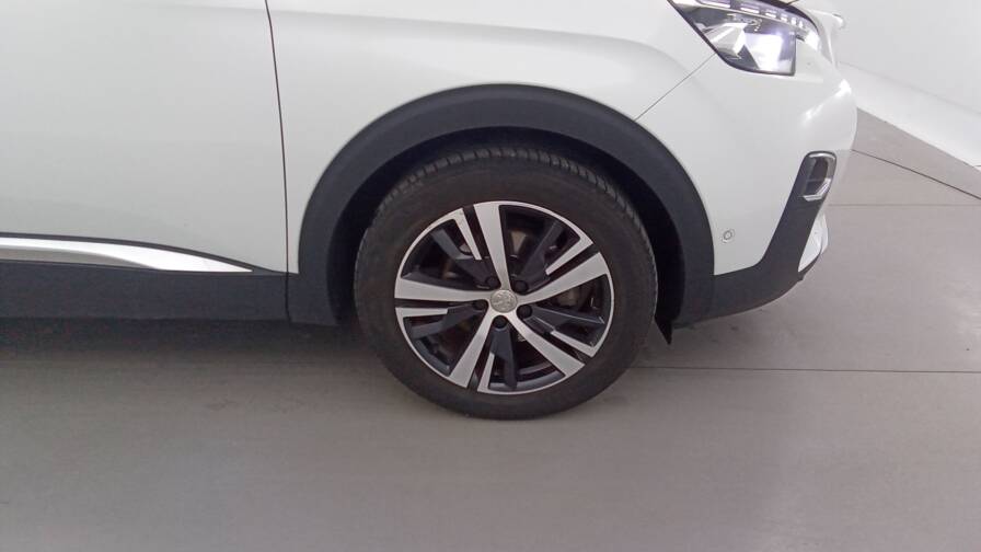 Mandataire Automobile occasion, recherche de Peugeot 5008-1-2-puretech-130ch-bvm6-gt-line - E-Motors