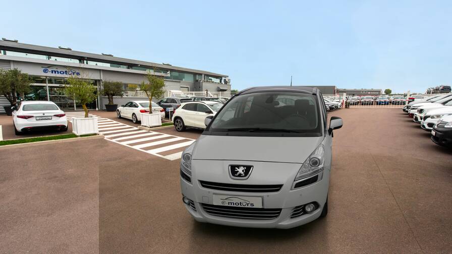 Avis-mandataire-auto-Emotors-Peugeot-5008-1-6-e-hdi-115ch-etg6-allure.