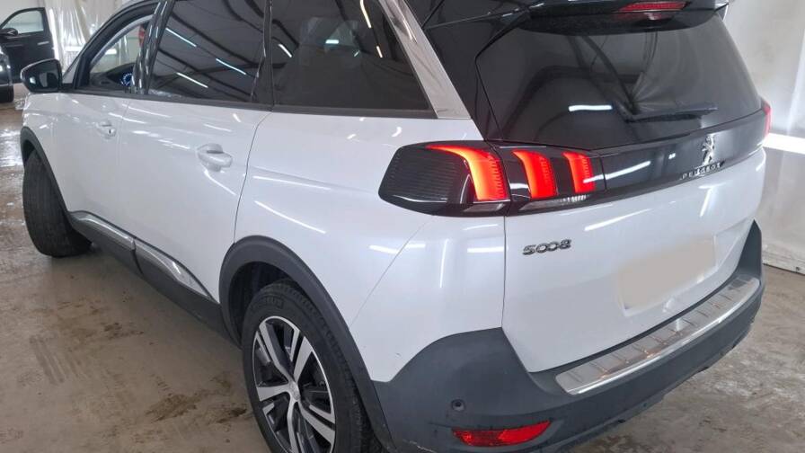 Mandataire Automobile occasion, recherche de Peugeot 5008-puretech-130-s-s-eat8-allure-plus-hayon - E-Motors