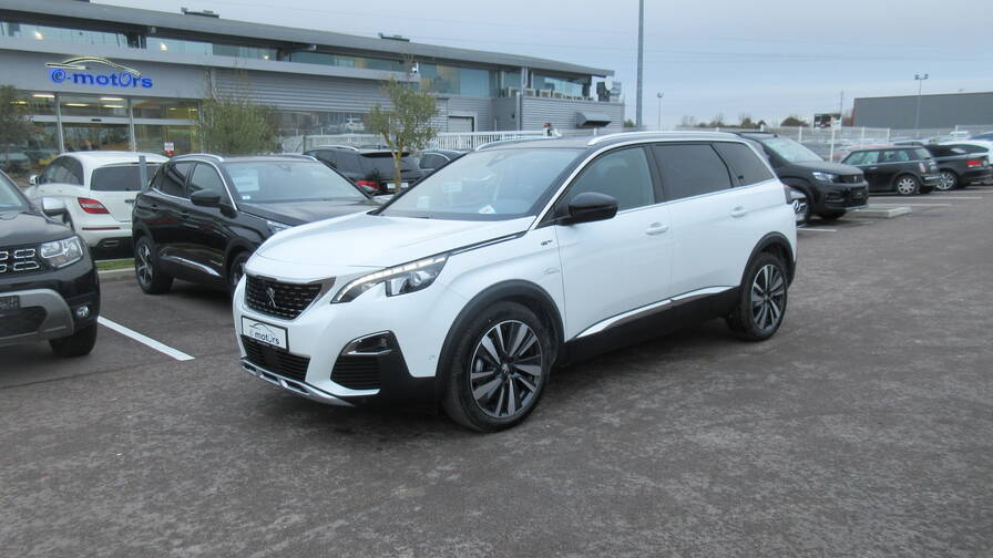 Avis-mandataire-auto-Emotors-Peugeot-5008-Gt-bluehdi-180-eat8-s-s-plus-toit-pano.