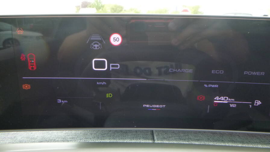 Mandataire Automobile neuf, recherche de Peugeot 5008-hybrid-145-e-dcs6-gt-plus-pack-360 - E-Motors