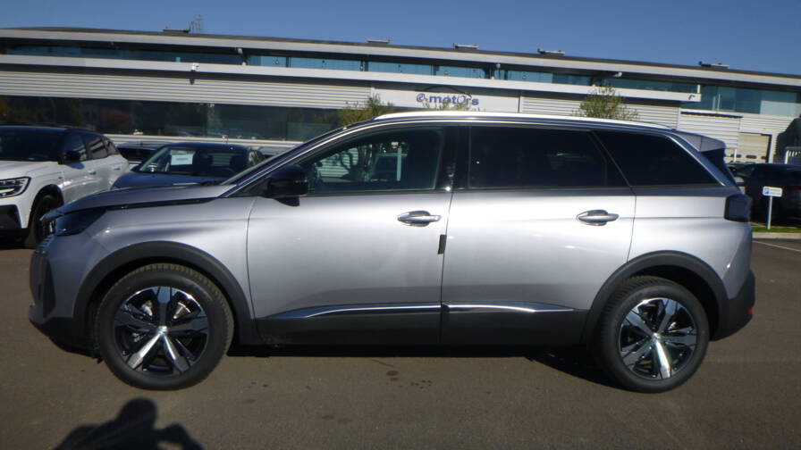 Mandataire Automobile neuf, recherche de Peugeot 5008-bluehdi-130-eat8-allure-pack-grip-control - E-Motors