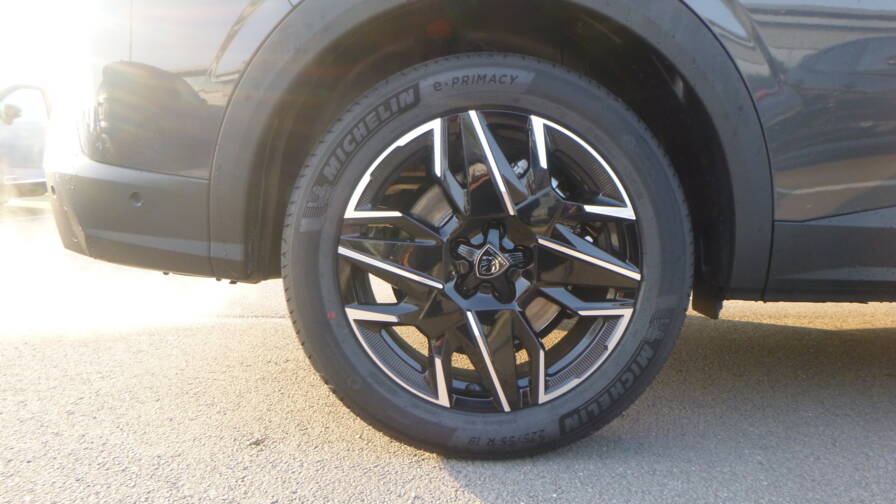 Mandataire Automobile neuf, recherche de Peugeot 5008-hybrid-145-e-dcs6-gt-plus-toit-ouvrant-plus-pack-360 - E-Motors