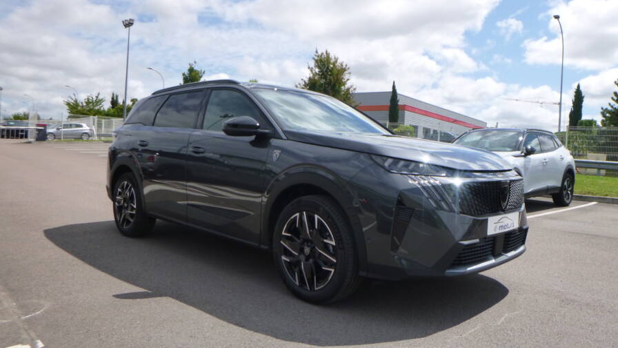 Mandataire Automobile neuf, recherche de Peugeot 5008-hybrid-145-e-dcs6-gt-exclusive-plus-pack-360-plus-si-ge-m-mo - E-Motors