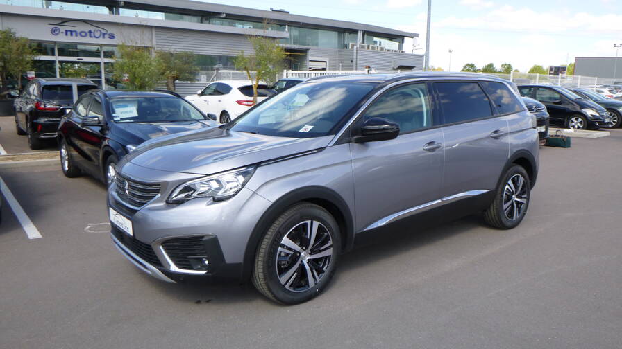 Avis-mandataire-auto-Emotors-Peugeot-5008-Allure-bluehdi-130-s-s.