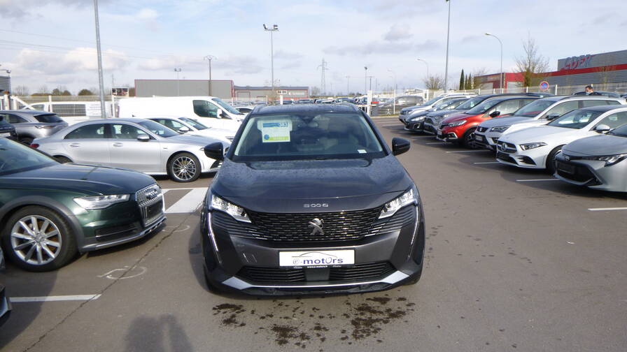 Avis-mandataire-auto-Emotors-Peugeot-5008-Gt-bluehdi-130ch-s-s-eat8.