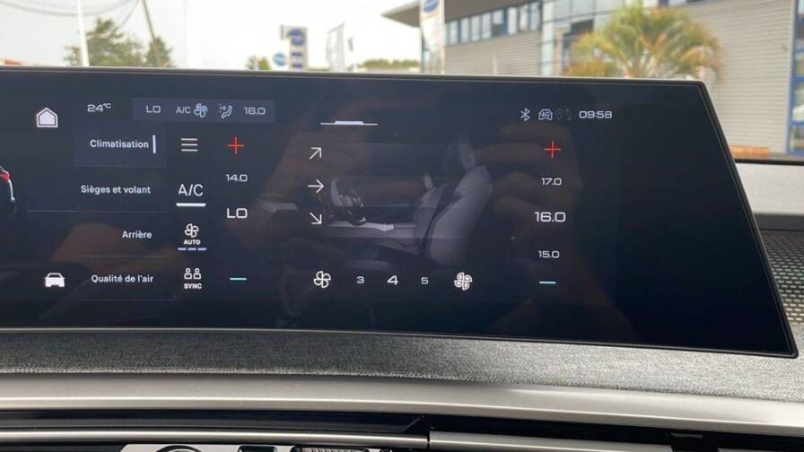 Mandataire Automobile neuf, recherche de Peugeot 5008-hybrid-136ch-e-dcs6-gt - E-Motors