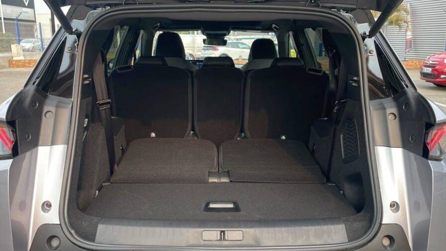 Mandataire Automobile neuf, recherche de Peugeot 5008-hybrid-136ch-e-dcs6-gt - E-Motors