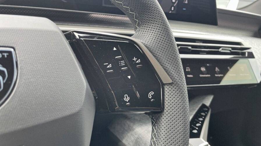 Mandataire Automobile neuf, recherche de Peugeot 5008-hybrid-136ch-e-dcs6-gt - E-Motors